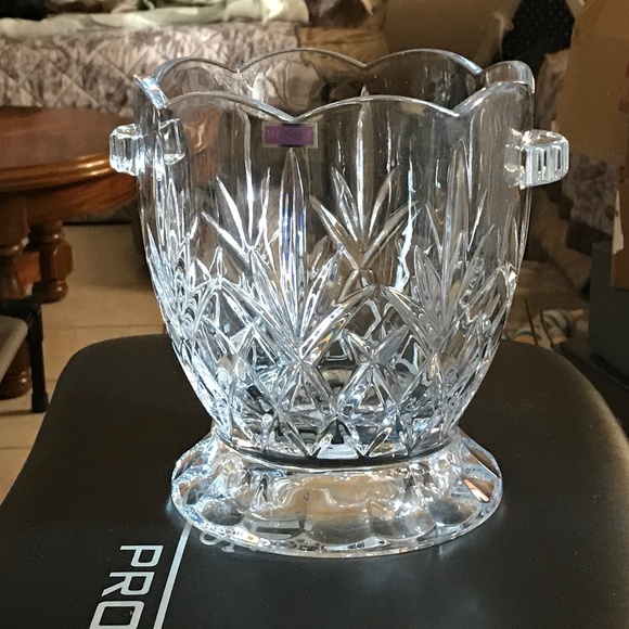 Marquis by Waterford handheld chiller